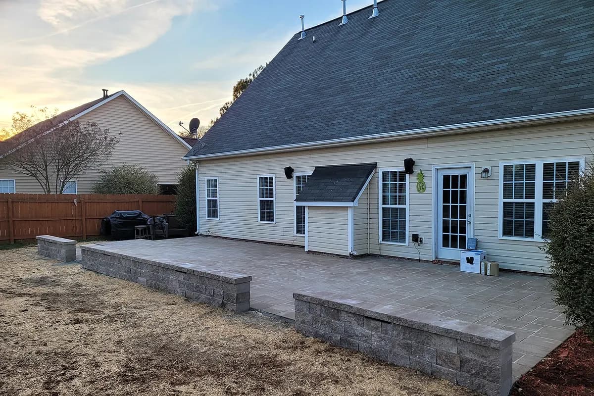 Charlotte retaining wall installation and grade control landscaping service